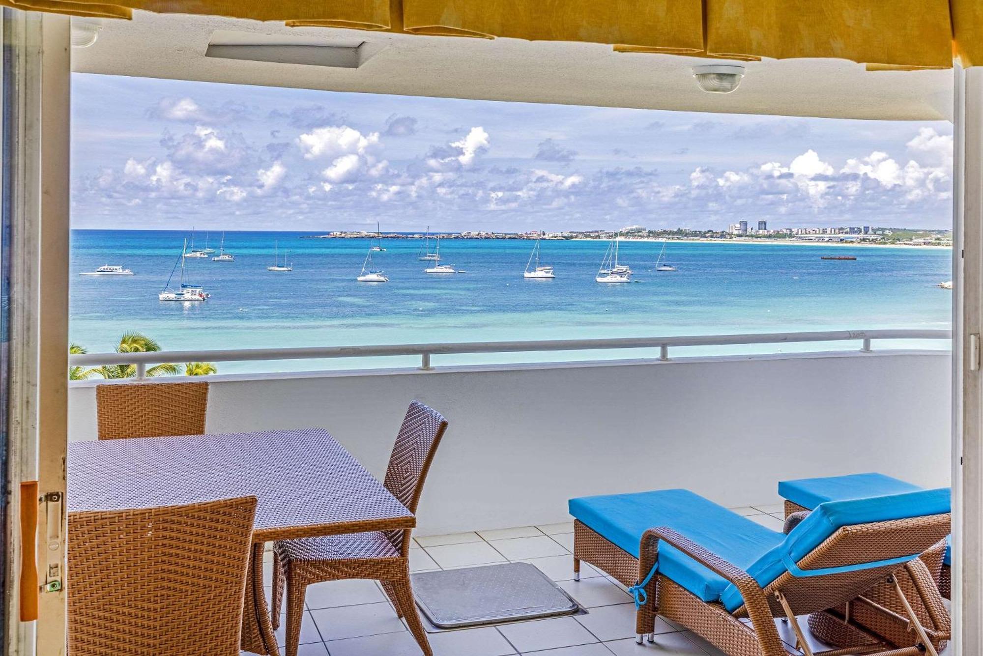 The Atrium Beach Resort And Spa, Ascend Hotel Collection Simpson Bay Eksteriør bilde