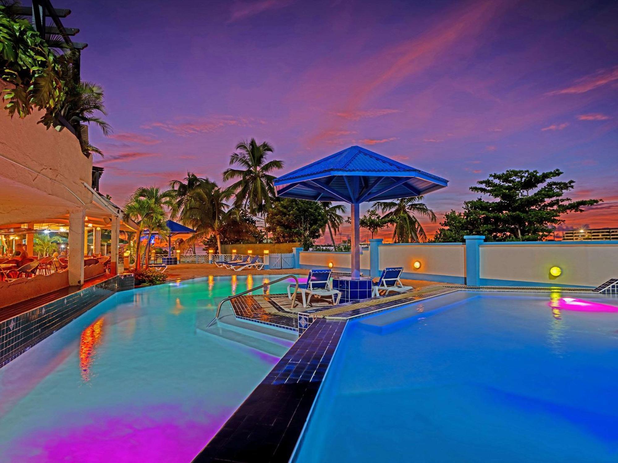 The Atrium Beach Resort And Spa, Ascend Hotel Collection Simpson Bay Eksteriør bilde