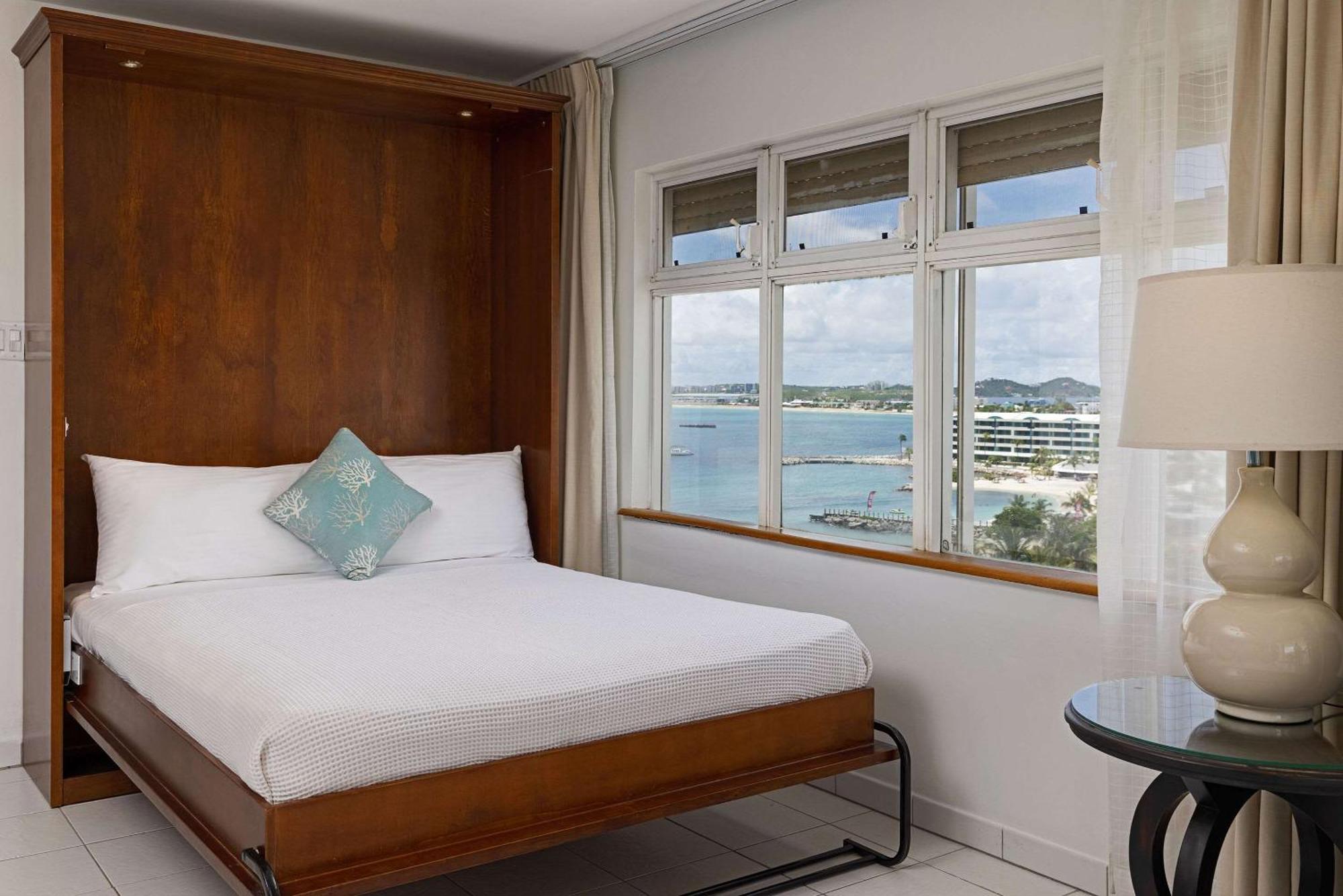 The Atrium Beach Resort And Spa, Ascend Hotel Collection Simpson Bay Eksteriør bilde