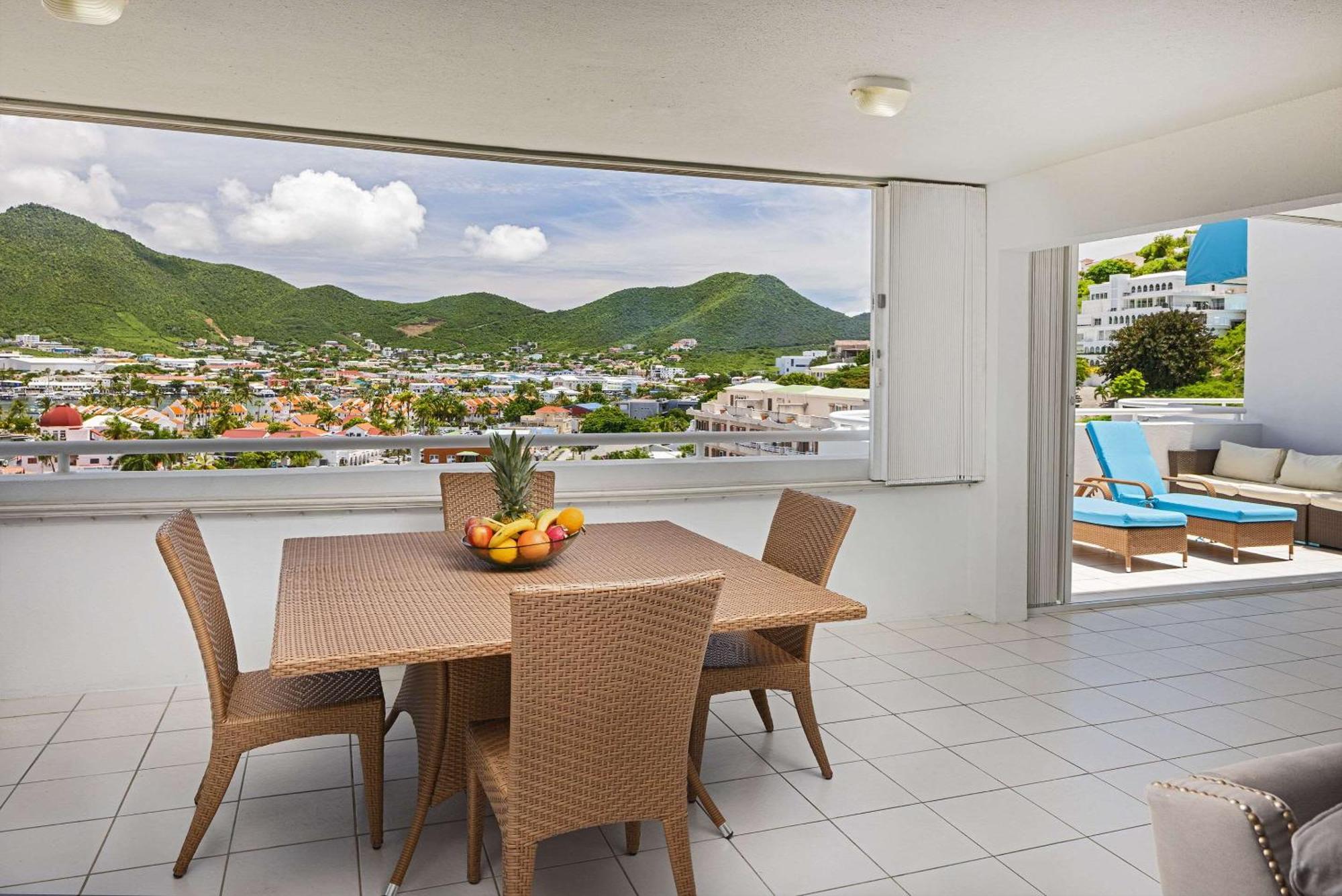 The Atrium Beach Resort And Spa, Ascend Hotel Collection Simpson Bay Eksteriør bilde