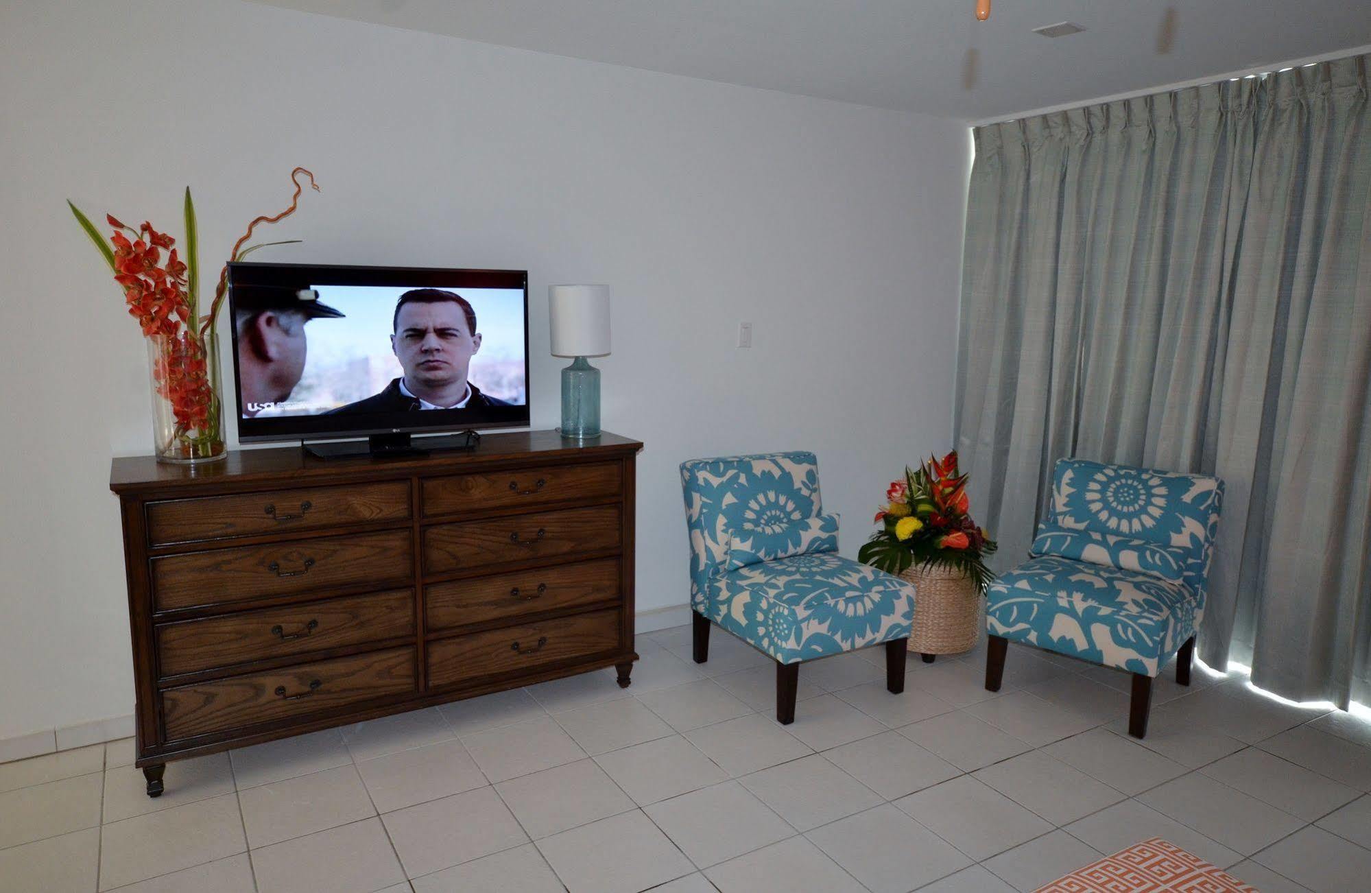 The Atrium Beach Resort And Spa, Ascend Hotel Collection Simpson Bay Eksteriør bilde